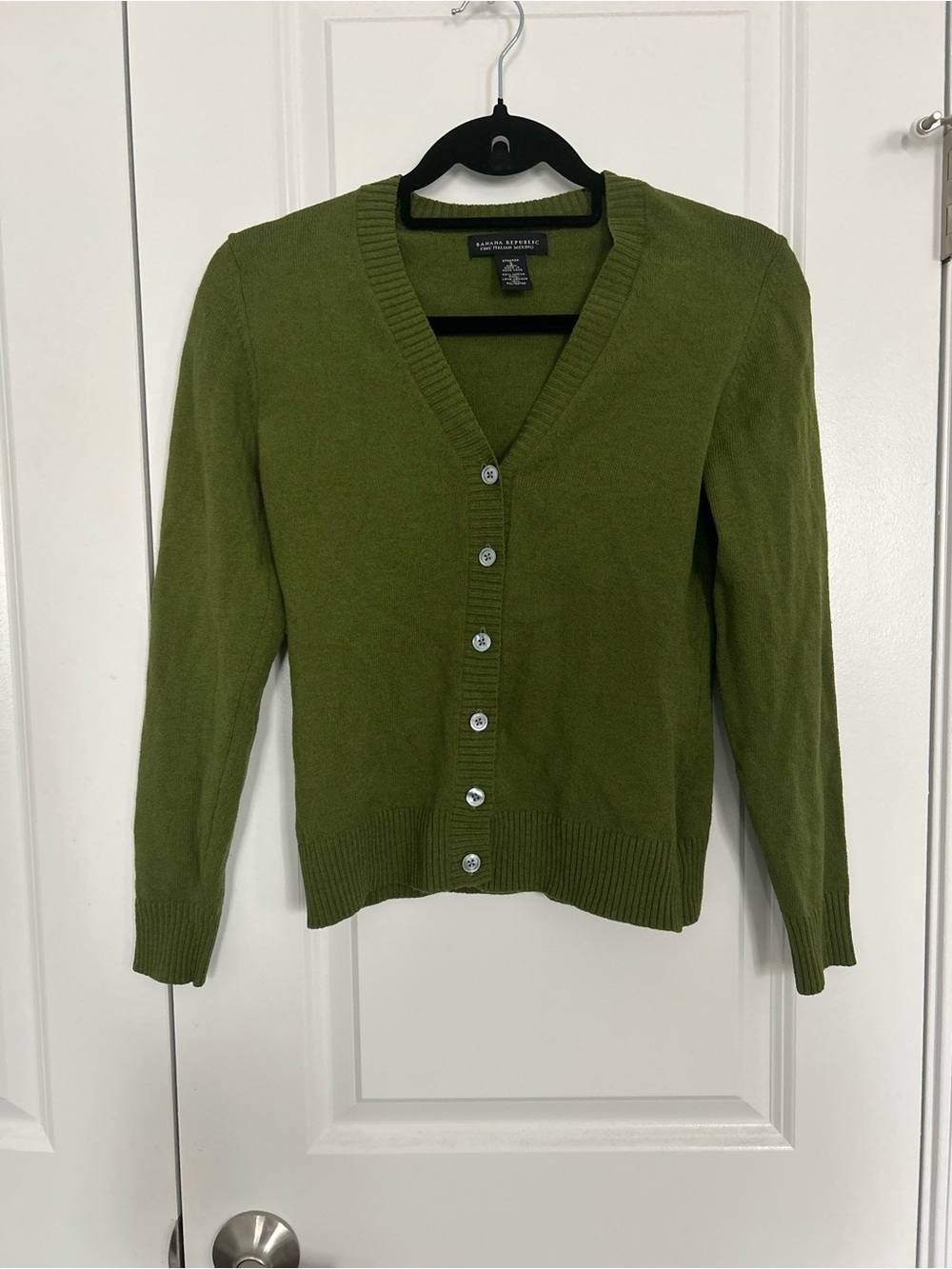 Banana Republic V-Neck Button Cardigan Sweater